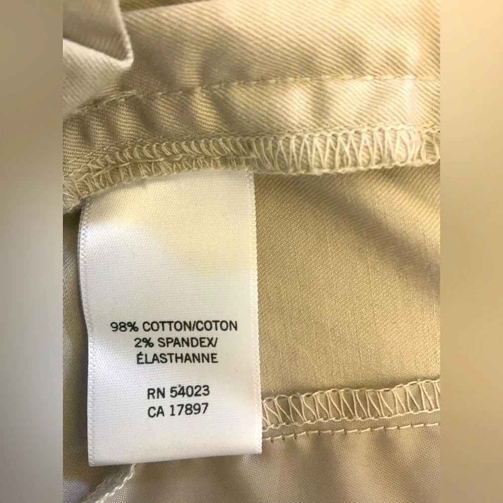 Banana Republic khaki crop pants | Size 2